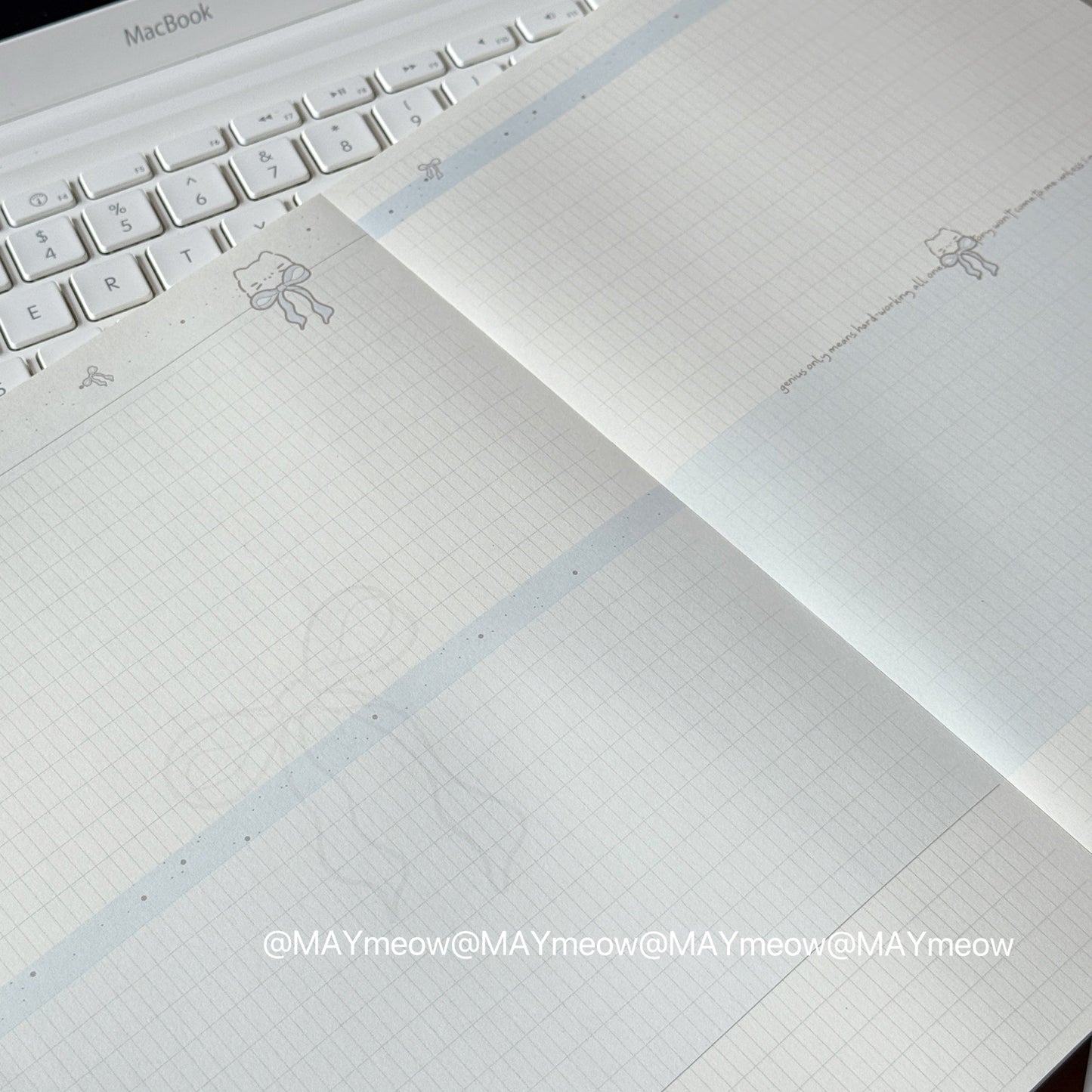 【Cat Head Bow】B5 Double-Sided 120g Notepads