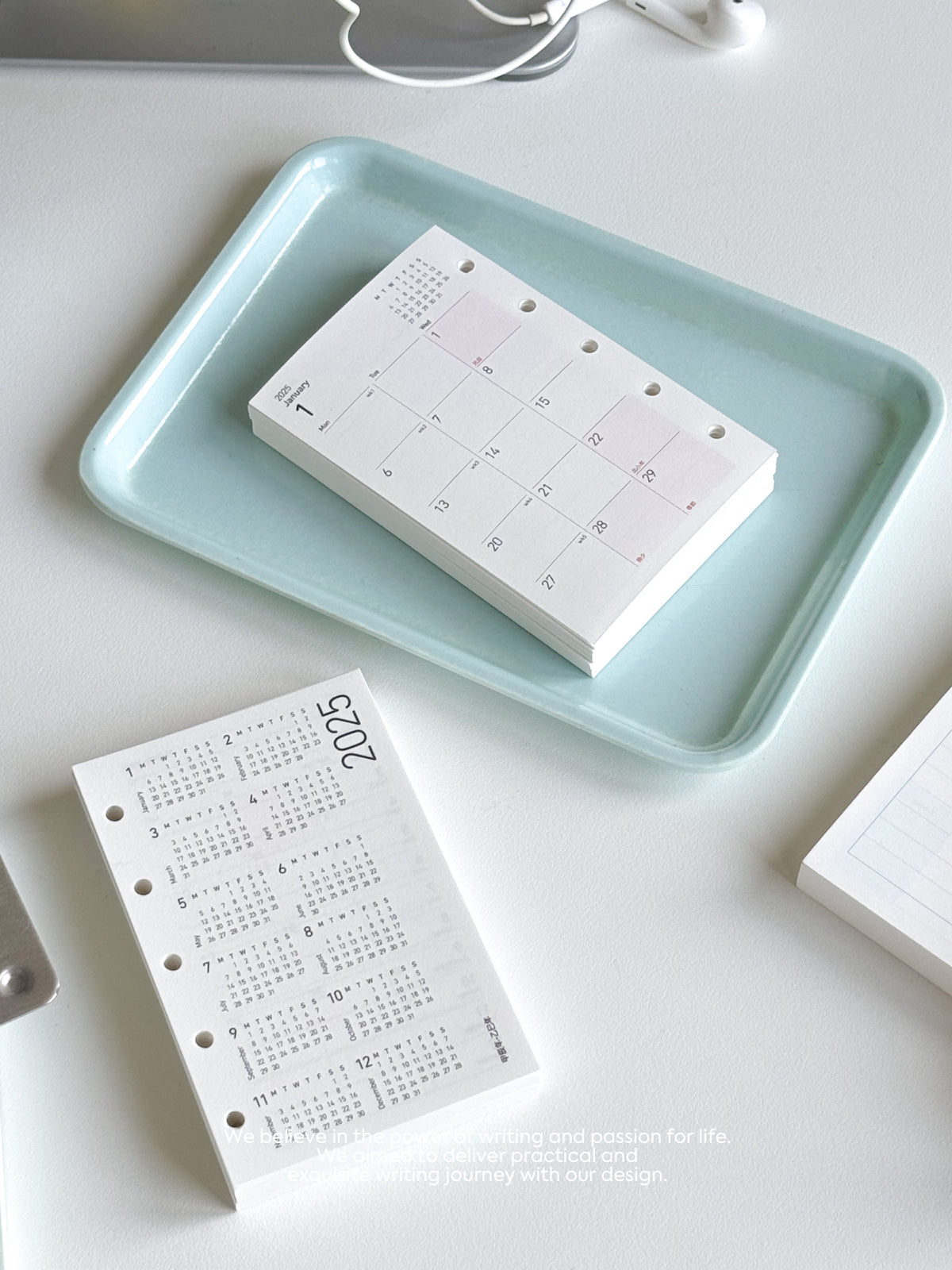 2025 Monthly Planner Loose-Leaf Inner Core – M5/A7 - out of stock