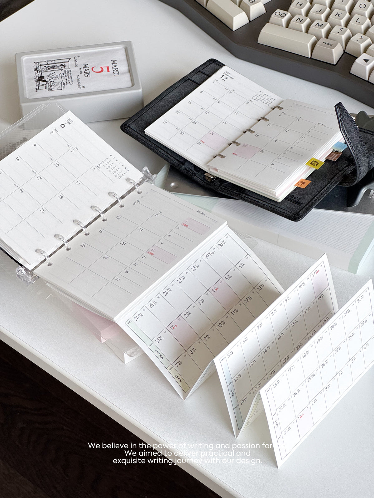 2025 Monthly Planner Loose-Leaf Inner Core – M5/A7 - out of stock