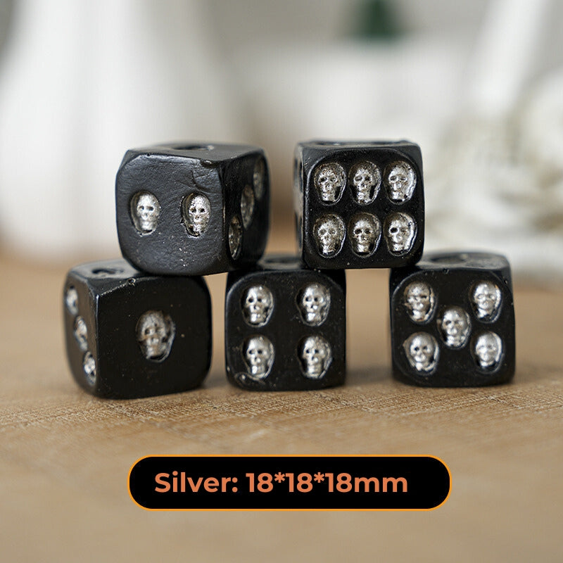 3D Skull Head Dices Party Toy