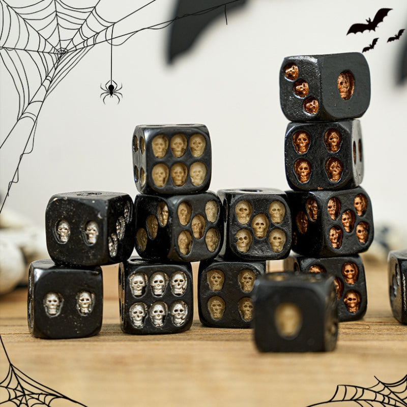 3D Skull Head Dices Party Toy
